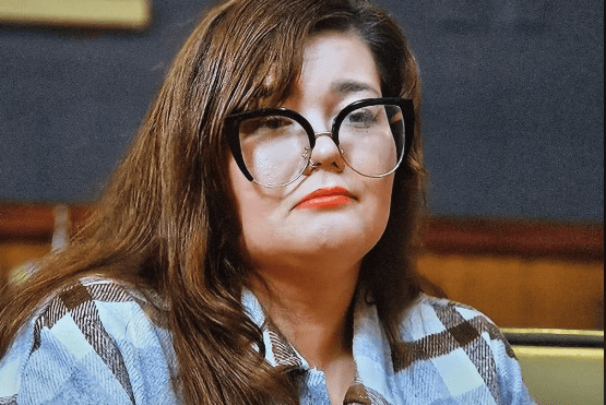 Fans Notice Something In Amber’s Photo