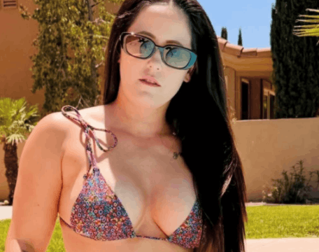 Jenelle’s Photo Stuns Fans